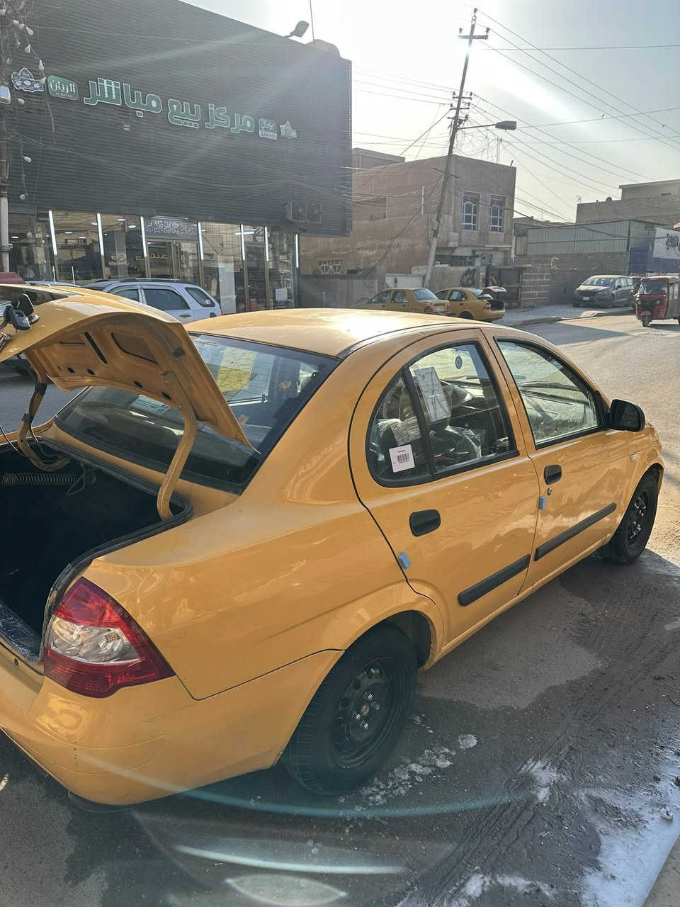 سلام عليكم طيبه للبيع موديل 2015 بيه نص الباب صبغ وبارد بل جاملغ وكير ومكينه خير من الله شواصي مكفوله دوشمه جديده سياره جاهزه السعر 42 وبيه مجال رقم الهاتف ‭0770 690 2605‬ مكان الامين الثانيه
