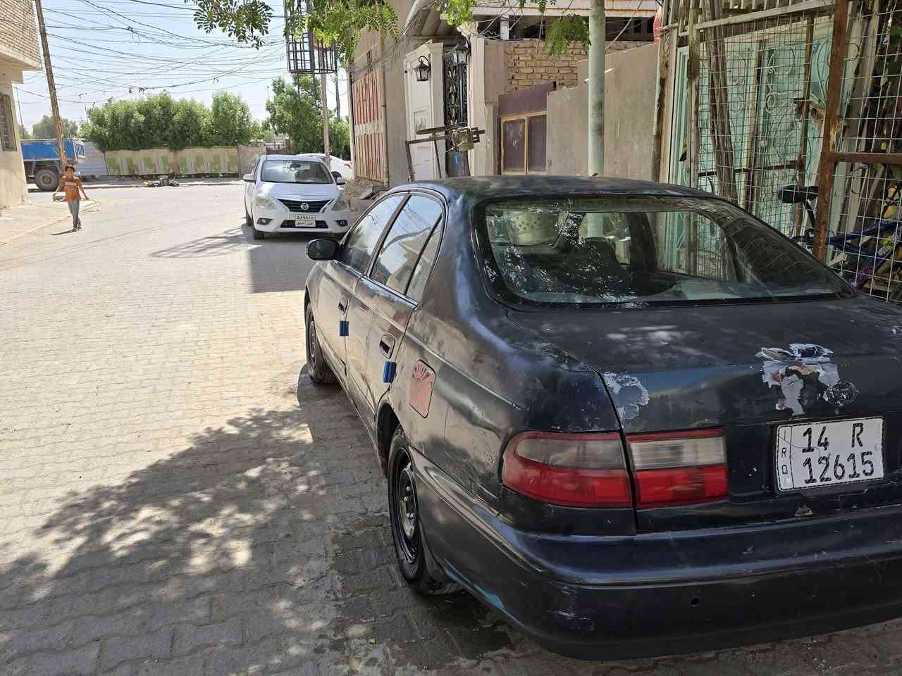 كرونه نفخ مديل 1995 السيارة بسمي مداور ثاني يوم
 رقم نكليزي سنويه لل 31 
سياره جاهزه تخم تاير تبريد مال راس الثور ثلج حداديه جديده مكينه حاويه ستوني شادهه مكفوله من الكص السعر 46$ بيهه مجال قليل
مكان السياره نجف حي الميلاد رقمي *********** المو شراي لايتصل رجآ
