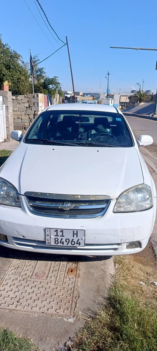 السلام عليكم اوبترا موديل 12للبيع سيارة نضيفة بمعنى الكلمة على وضع الشركه من كشر وداخل ومكينة وكهربائيات السياره بيهة اربع قطع صبغ مكفولة من الضربة بيهة سونار تريد انتة اسويلهة سونار بكيفك السياره بسمي السعر 85 بيهة مجال رقم الهاتف *********** بغداد حي العامل
