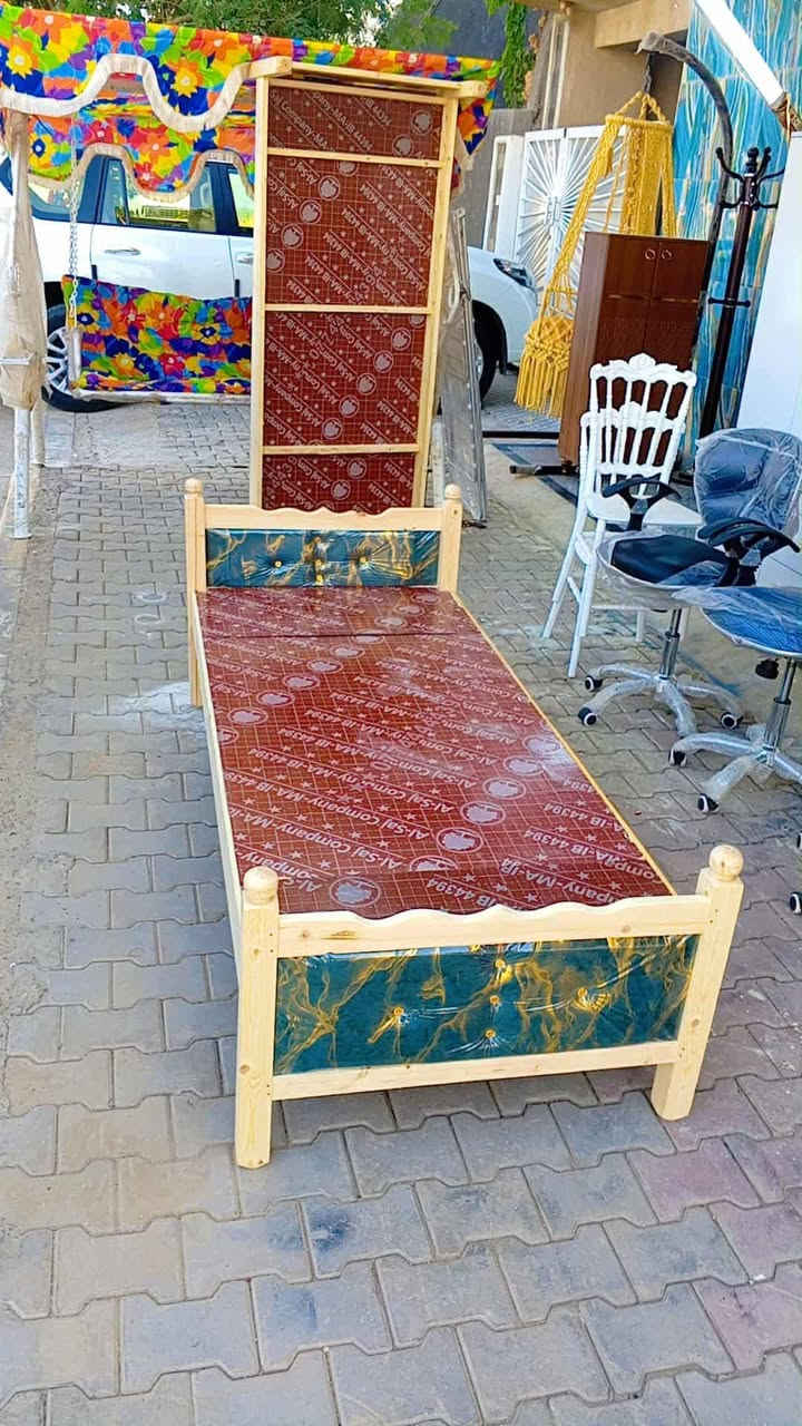 توفر سرير نفر خشب شغل درجه اولى ثقيل


**إذا كنت صاحب هذا الإعلان وتريد حذفه لأي سبب، رجاءا أرسل رسالة إلى الدعم الفني**