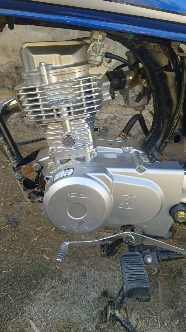 سلام عليكم مكينه نامه شلامجه ما مفتوحه موديل 2025
المكينه حيل نضيفه مثل ما موضح بل صوره 
السعر ع الخاص او اتصال ***********
