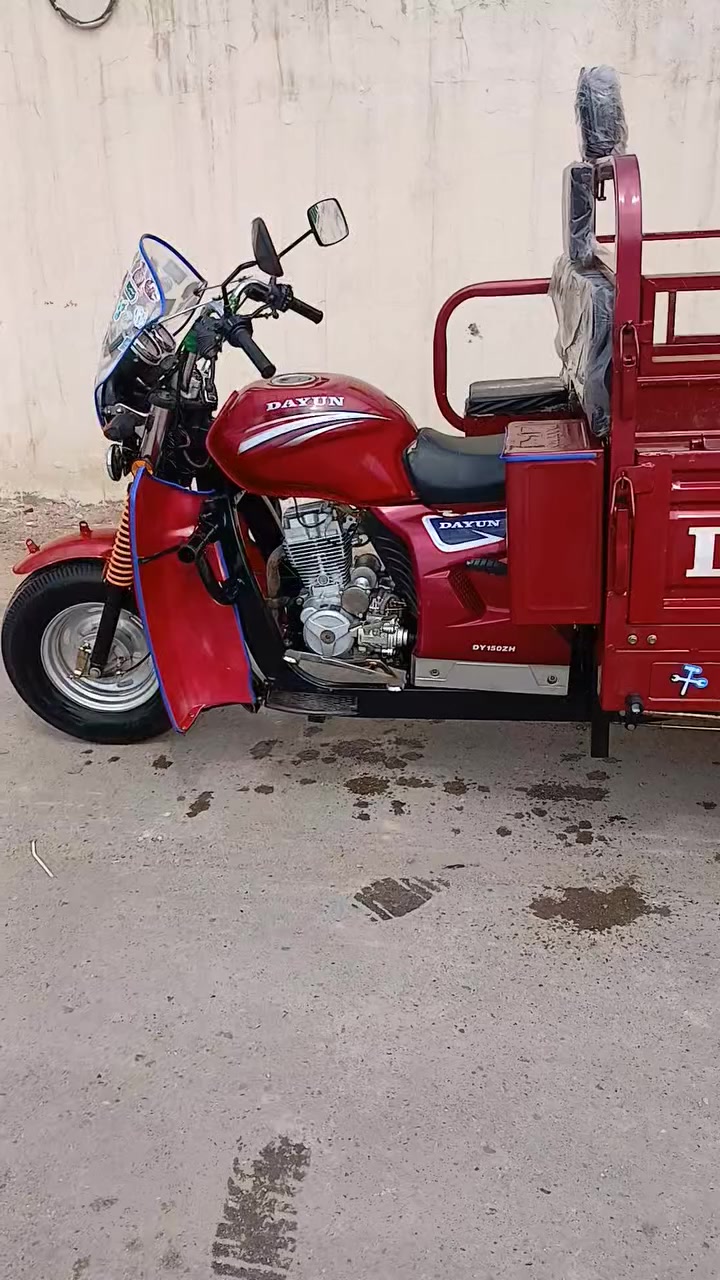 سلام عليكم ستوته لبيع مديل ٢٠٢٣ مكفول من قطرت لحيم.       وصبغ محرك  مامفتوح تخم تاير جوبلس اكسن كهربائيات كل شغاله بلاديه سلف ستوته جاهز مال جناي السعر ٢،٧٠٠ وبيه مجال لشراي ستوته ماعايز برغي رقم  ***********  بغداد مدينة الصدر حي طارق
