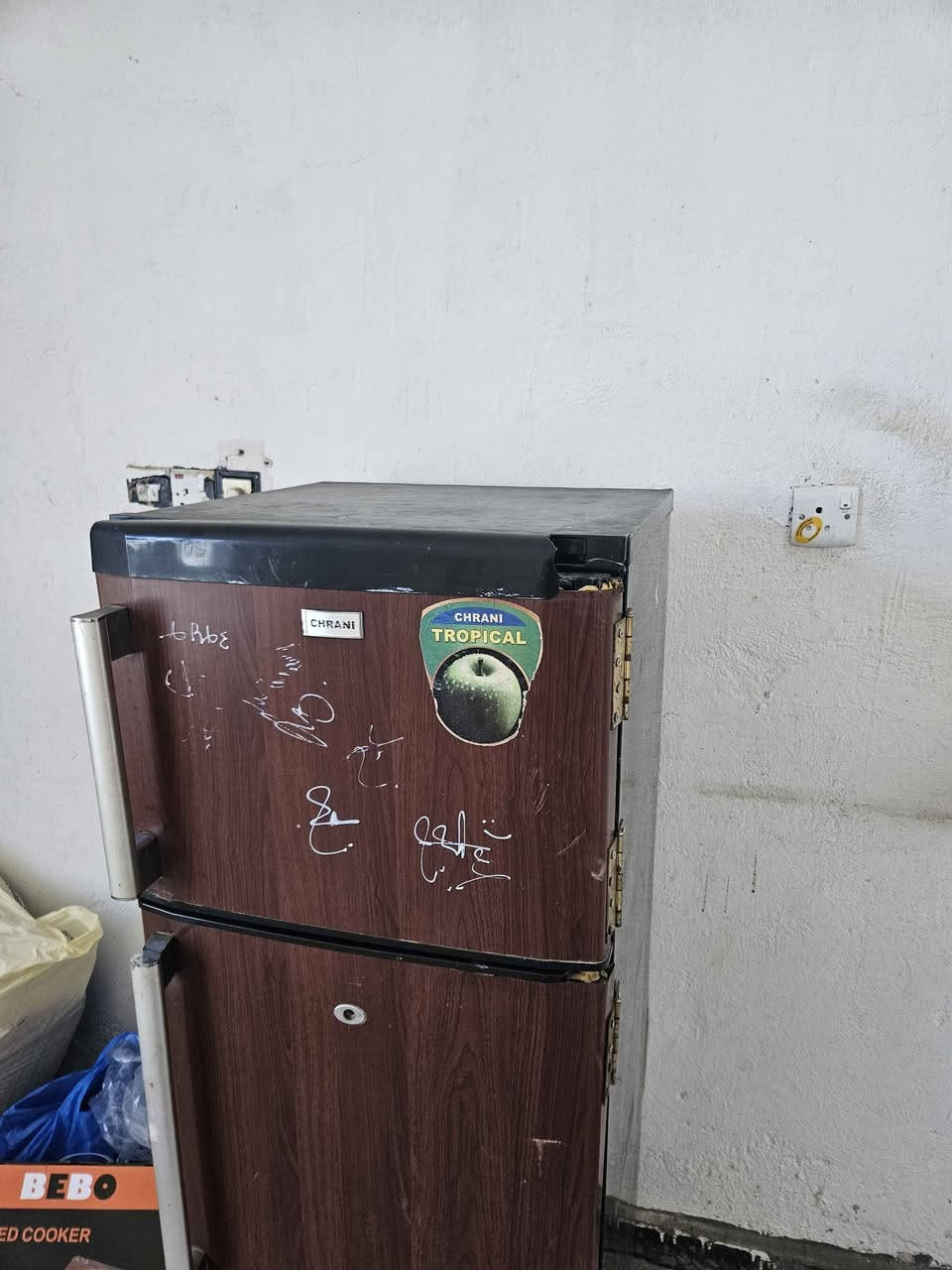 ثلاجة للبيع سعرها 65 وبيها مجال الميمونة, ميسان


**إذا كنت صاحب هذا الإعلان وتريد حذفه لأي سبب، رجاءا أرسل رسالة إلى الدعم الفني**