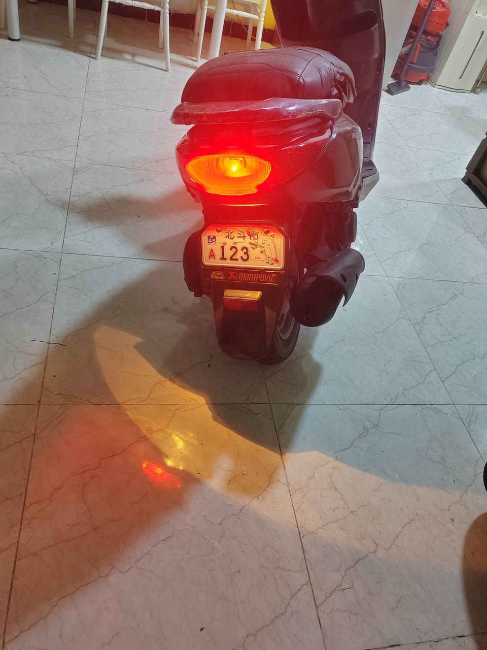 سلام عليكم دراجه بريز للبيع كامله مابيه نقص نكره سلف هندر شلعه معدل دراجه بلاديه كفرات بلاديه السعر٤٥٠ وبيه مجال بسيط المكان بغداد الدوره الرقم***********
