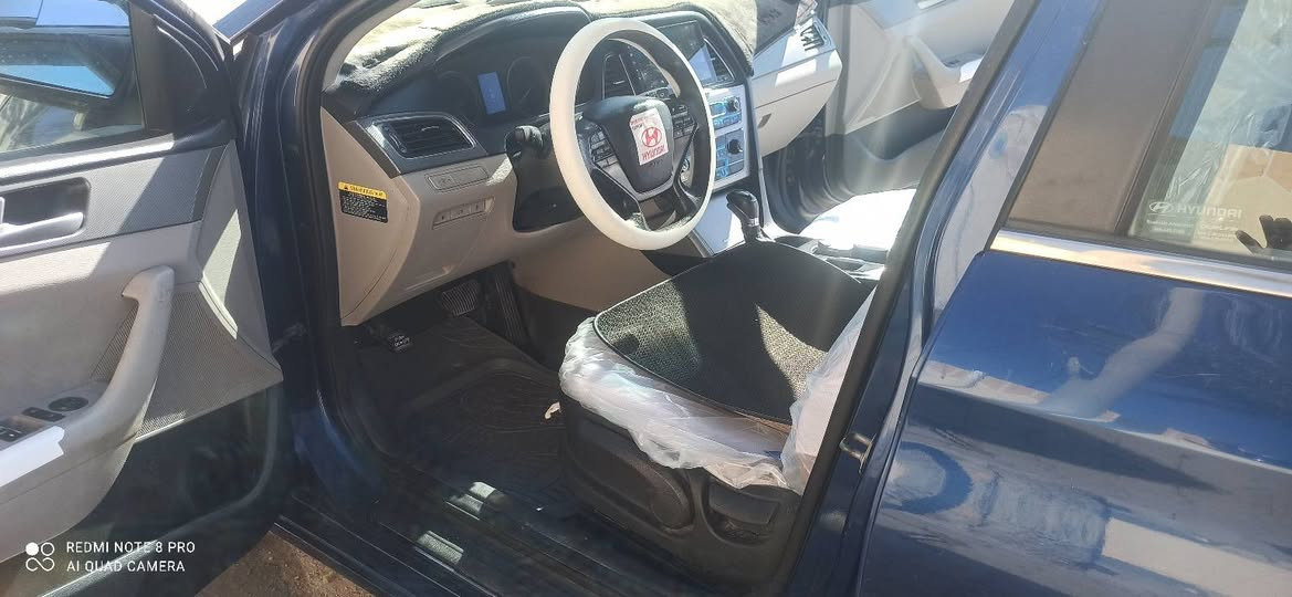 من رخصة الادمن سوناتا للبيع موديل 16 بسمي امريكي تبديل جاملغ امامي ايسر ولباقي ليبر  واحد وبيها بلحوض اصبعين طخه محرك كير حداديه شرط تبريد ثلج رقم واسط السعر 112 وبيها مجال  حك الجيه مكاني السماوه الرميثه ***********
