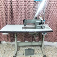 مكينه صناعي ياباني نضيفه ٣٠٠ وبيه مجال الشراي07726981775