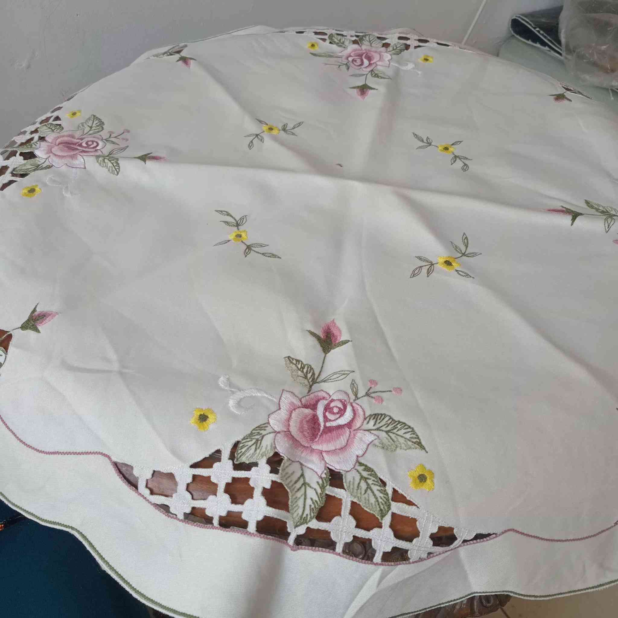 منزلي رنرات وجوه كوشات متوفر توصيل للمجمع للحجز مراسلة الصفحه


**إذا كنت صاحب هذا الإعلان وتريد حذفه لأي سبب، رجاءا أرسل رسالة إلى الدعم الفني**