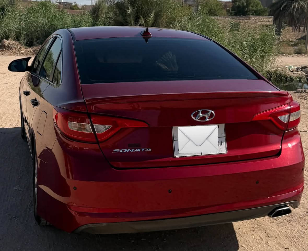 سوناتا وارد امريكي موديل 15 بأسمي تحويل مباشر
حادثها فقط الجاملغ الخلفي عكس السايق معدل ومصبوغ  باقي السياره كلين 
السعر 108 
الاتصال والاستفسار فقط ع هل رقم ***********
