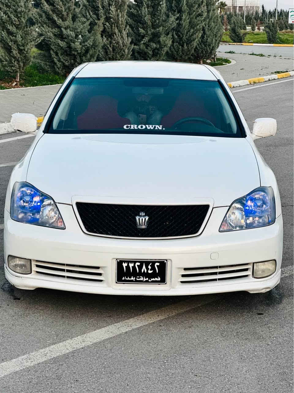 تویتا شاهانە مووس مووس ٢٠٠٥
١٨٠ بچوک بە بچوک ناو ڕەش دینگەی ئیستل بیلاد
يەک پارچەی ئەوپای بۆیاخە
دەعم و لێدراوی کەڤەر گۆڕاو بەشەرت 
گێڕ و مەکینەو سارد و گەرم بەشەرت 
چوار تاییەی تازە بێ مەسرەف
سەقف شوشەیی 
قفڵی(٦٣) گەڵا 
ژ.م ***********
*********** Singapore
