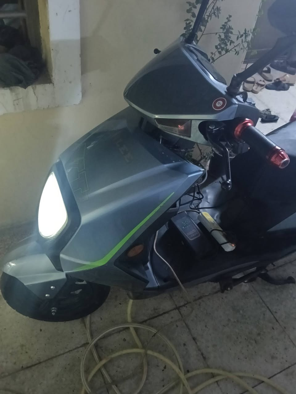 السلام عليكم
دراجة شحن
نوع ماتركس
شركه وياي
6 بطاريات بطاريه 32 امبير نوع ويلي جديده موديل 26
ملف 2000
سرعته 100
تمشي مسافه 60 كيلو
سويج +بصمه
دراجة خير من الله
السعر 650
للاستفسار التواصل خاص


**إذا كنت صاحب هذا الإعلان وتريد حذفه لأي سبب، رجاءا أرسل رسالة إلى الدعم الفني**