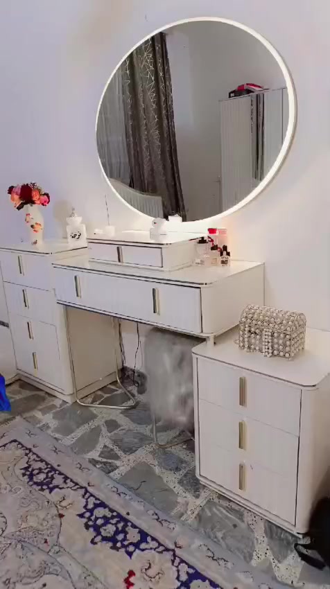 غرفة نوم نضيفةوميزطعام كامل


**إذا كنت صاحب هذا الإعلان وتريد حذفه لأي سبب، رجاءا أرسل رسالة إلى الدعم الفني**