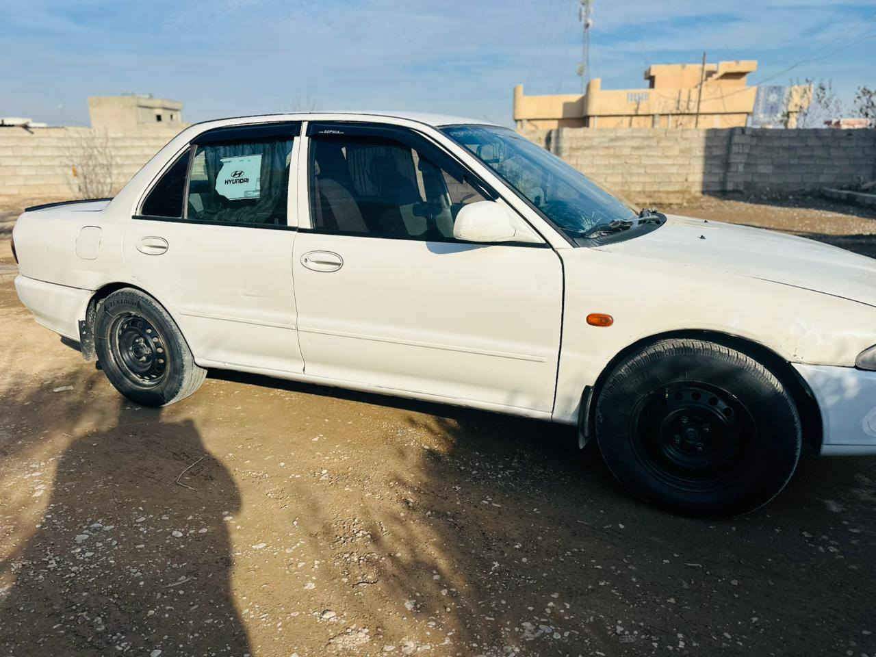 السلام عليكم سياره بروتون موديل 2002 رقم ديالى شرط الوكاله من الشرعي شرط الصبغ كير محرك شرط تواير جديد كهربائيات كلها شغالة السعر 30$ وبيهه مجال الاستفسار اتصل ***********
