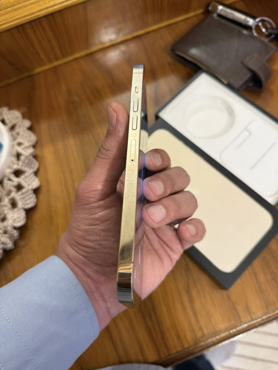 السلام عليكم 13برو ماكس نضافه 100:100على ايدي من الكارتونه بطاريه 78على وضع الشركه السعر 700وبي مجال ذاكره256


**إذا كنت صاحب هذا الإعلان وتريد حذفه لأي سبب، رجاءا أرسل رسالة إلى الدعم الفني**