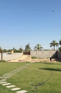 دونم ونص شاطيه للبيع الزعفرانيه  السعر330 مليون  07708877723