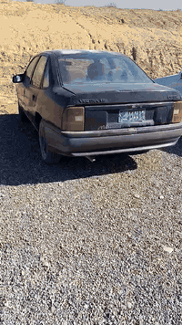 حجم 18سنويه بيضه داخله كمرك بيها كربون محرك تعبان وكلا عامه ام بركوت ب...