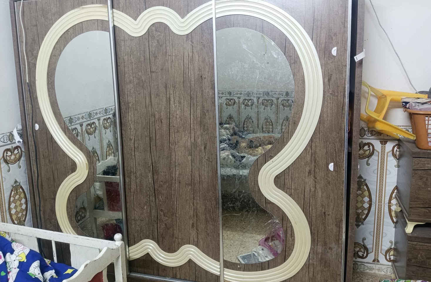 غراض بيت للبيع مكاني حسينية الراشدية *********** بغداد, العراق
