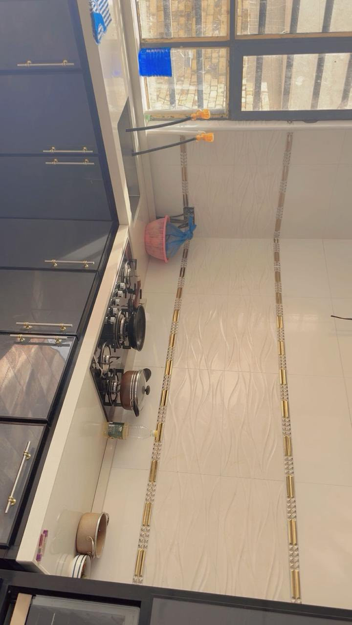 السلام عليكم
٠بيت للبيع  ابو غرق حي هيثم الجبوري مساحه 100 متر واقع حال 175 
ينباع نقد او اقصاد
الاستفسار٠٧٨١٣٩٩٧٠٦


**إذا كنت صاحب هذا الإعلان وتريد حذفه لأي سبب، رجاءا أرسل رسالة إلى الدعم الفني**