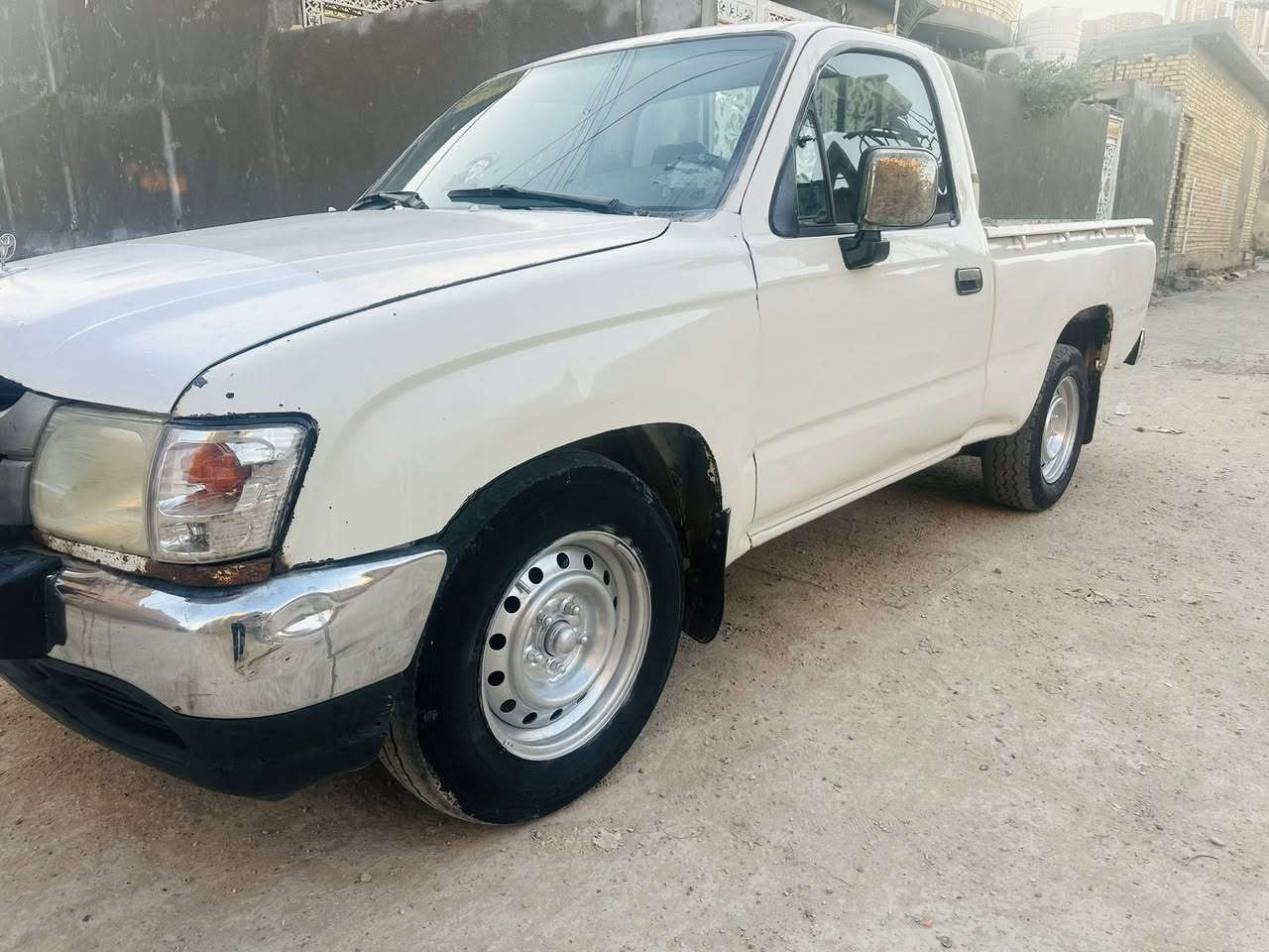 بيك اب تويوتا 2002 مكينه وكير وشاصي مكفولات بيها تجيه وصبغ سعرها 55 وبيها مجال رقم ميسان تحويل ثاني يوم للاستفسار ‭0773 213 1899‬
