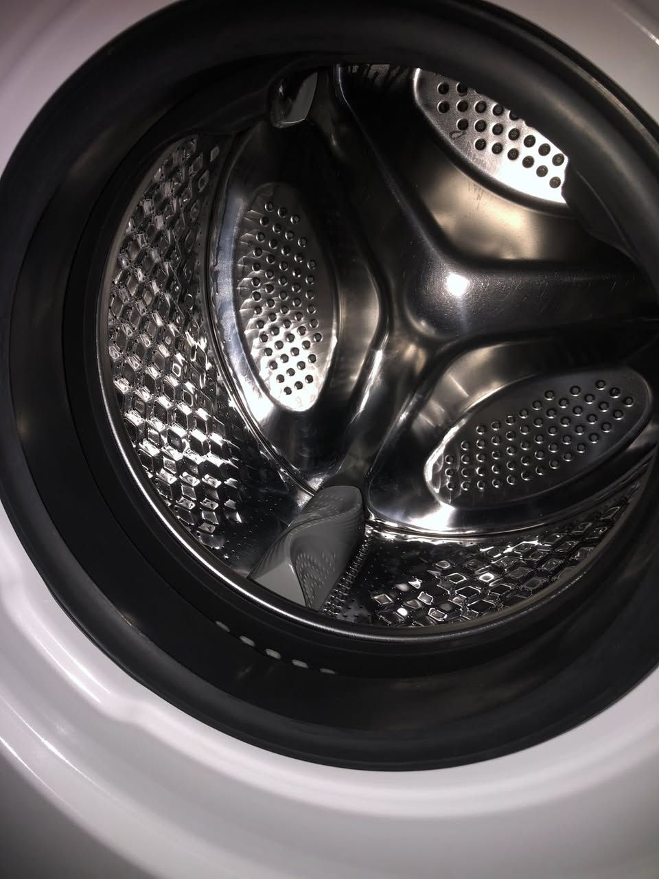 غەسالەی تۆماتیك مارکەی جەنەڕاڵ(٨)کیلۆیی زۆر خاوێنە هەموو گیانی بەشەرت زۆر بێ کێشەیە نرخی(٢٢٠)هەزار کەمێك مەجال لە هەولێرم(***********)
