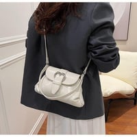 اكسسوارات • قطعة • للبيع