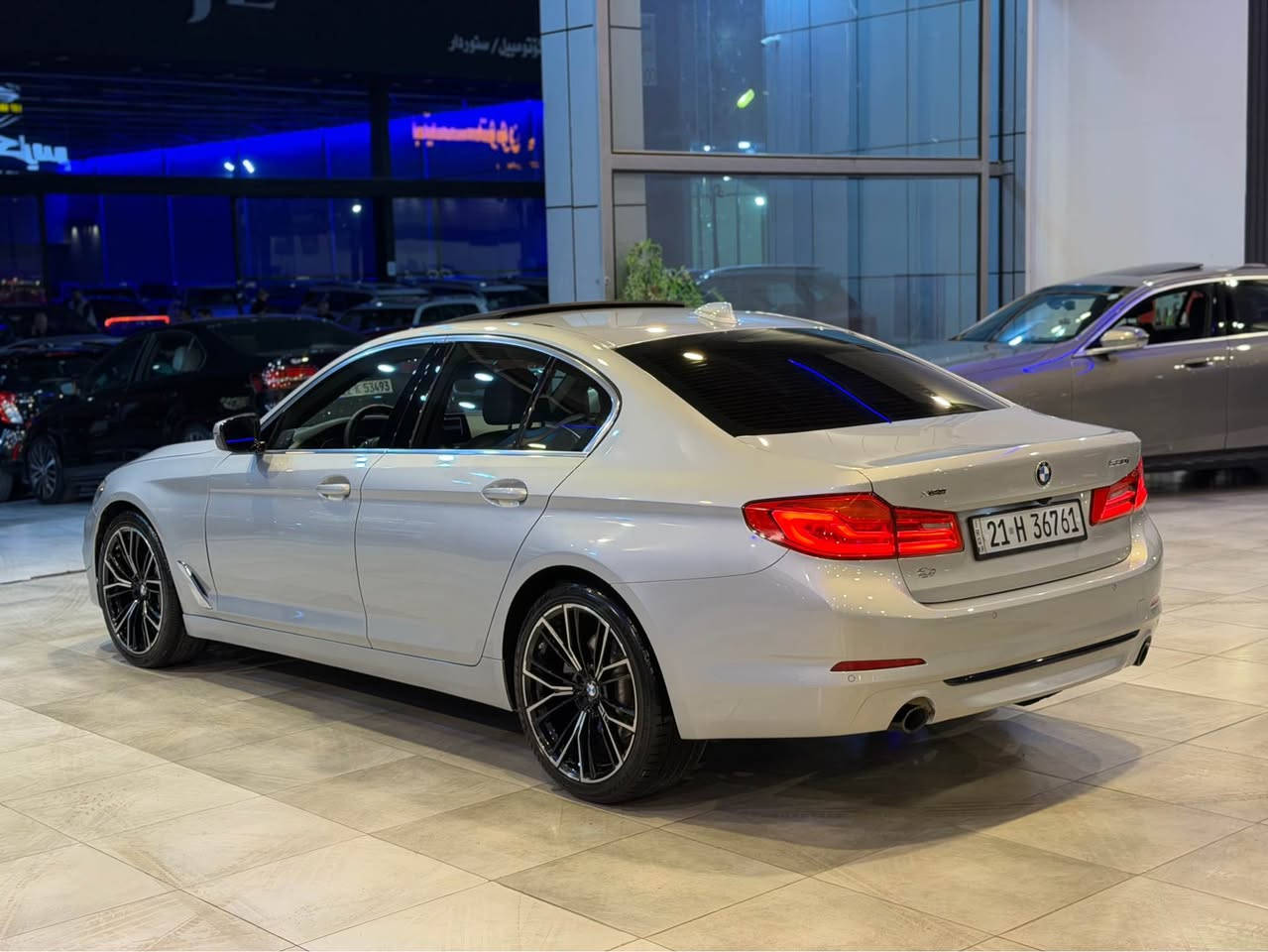 BMW 530 2020
مواصفات امريكي 
حساس خلفي امامي 
كيج الكتروني شاشة كبير 
سلايت 
بصمة 
كشنات هيتر ميموري 
صندوق كهرباء 
١ جاملغ صبغ بدون دواخل 
مكان سيارة اربيل 
267$
*********** وتس اب 
*********** أربيل, العراق
