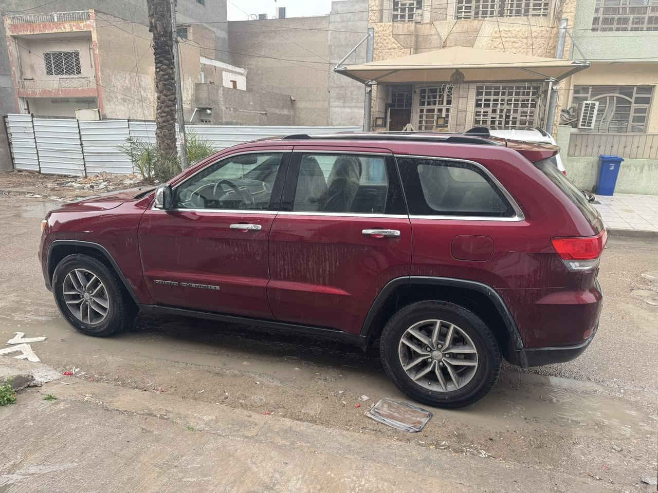 السلام عليكم جيب لمتد نص مواصفات موديل 18 كلين نظيفه جدا تخم تاير جديد دنلوب رقم بغداد سنويه لغايه 2030 بأسمي كفاله عامه السياره لا بارد لا صبغ لا تبديل على وضع الشركه السعر 250 للاستفسار *********** بغداد زيونه
