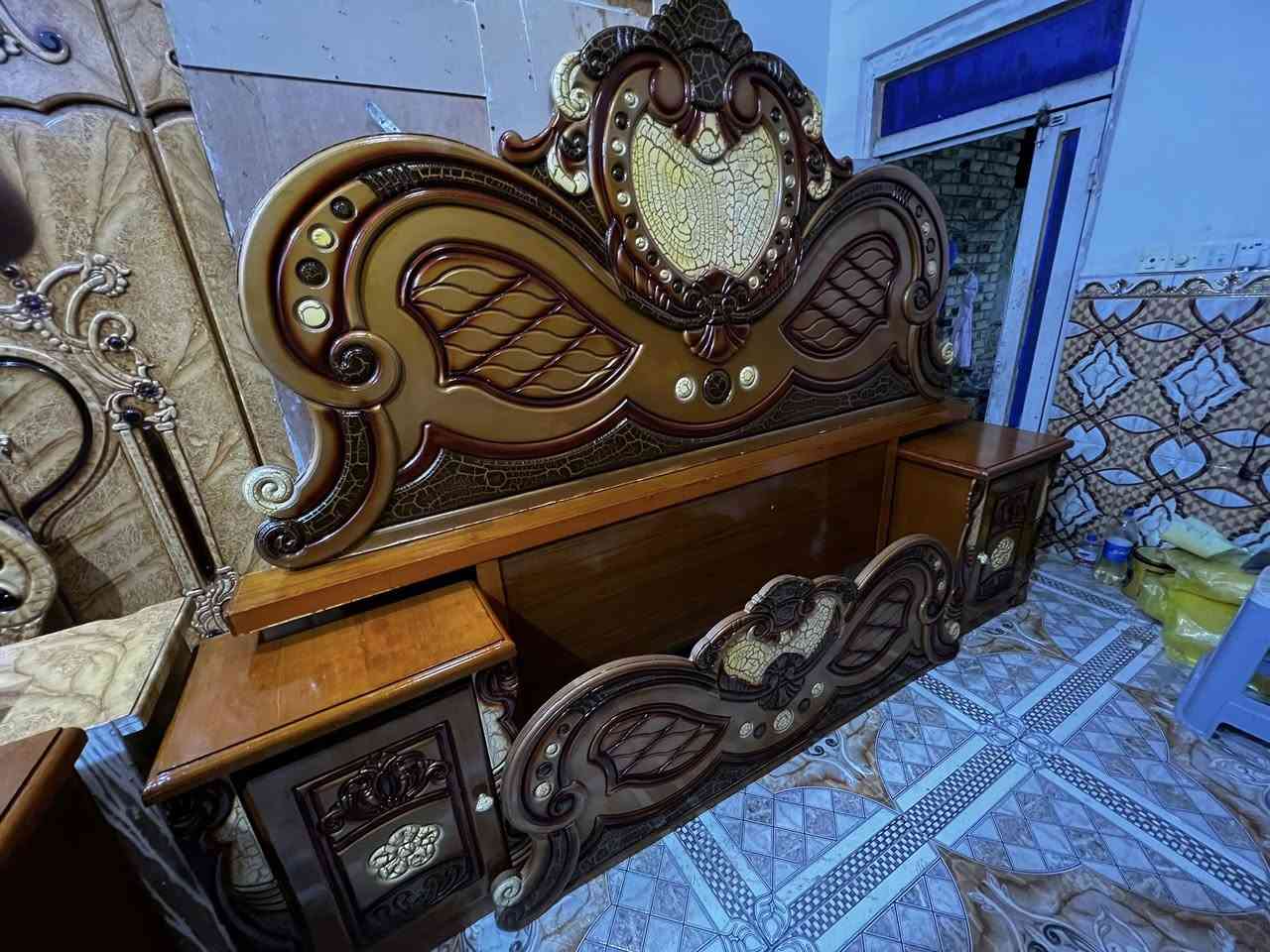 غرفه نجاره تسكام ام السته جديده كلش زلغ مابيه سعر 750 نهايته عنوان سوك الشيوخ حي العسكري رقم ***********@إشارة
