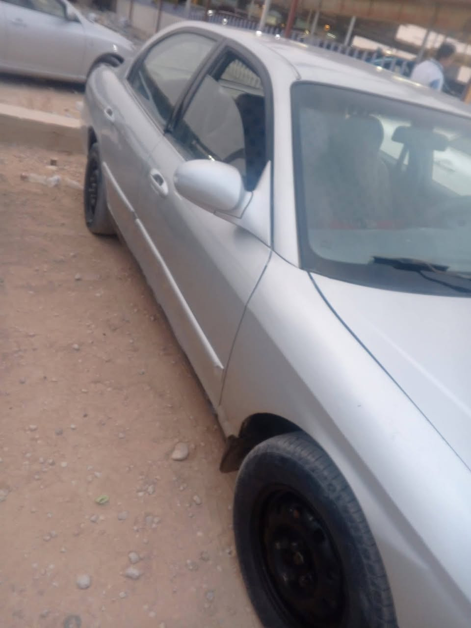 سياره سوناته منغولي موديل 2001 السيارة كير عادي بلادي   سياره بأسمي لسنه 2029 رقم نجف مكينه وكير مشروطات حداديه جديده السعر 35وبيها مجال للشراي اليحب يتواصل واتساب ***********
