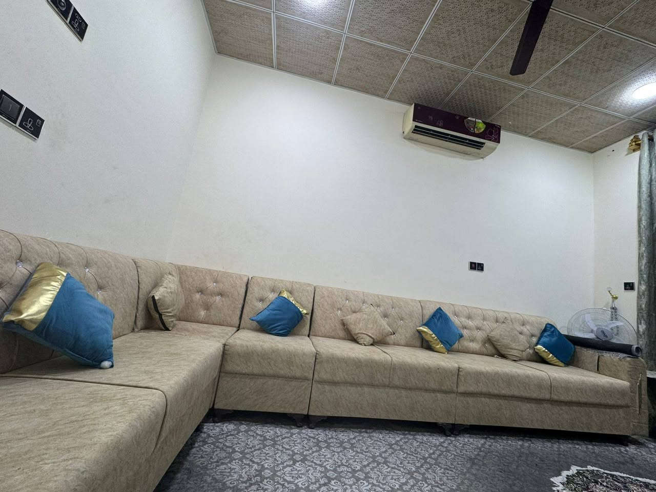 للبيع


**إذا كنت صاحب هذا الإعلان وتريد حذفه لأي سبب، رجاءا أرسل رسالة إلى الدعم الفني**