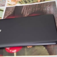 ون بلس 5 • ون بلس 6 تي • شاشات تعبانه