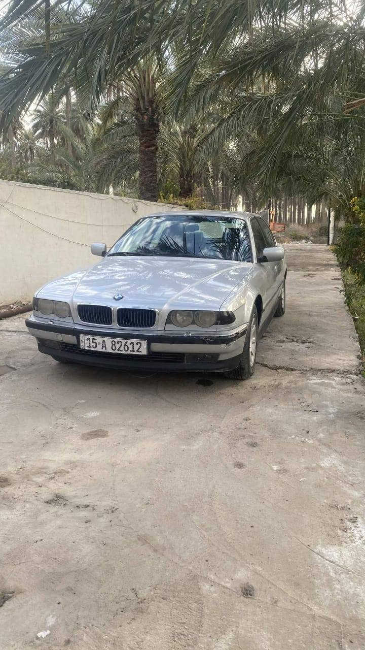 بي ام ٧٤٠ موديل ٢٠٠١ مصبوغه جماليه مكفول من الضربه كير مكينة مكفول تنته مري قلاب جنطه شفط كشنات اماميه كهرباء تدفأه داخل جلد اسود غرفه جديده سنويه باسمي سنويه لغايه ٢٠٣٠ عنوان بغد الدوره السعر ٧٨  ،،،***********
