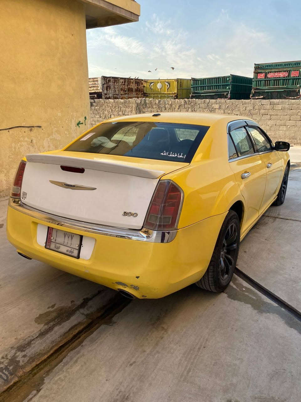 سلام عليكم اوباما 2012 للبيع بيها قطعه واحده ضرار جاملغ خلف السائق،، الاستفسار  الاكثر الاتصال على هذا الرقم ***********
