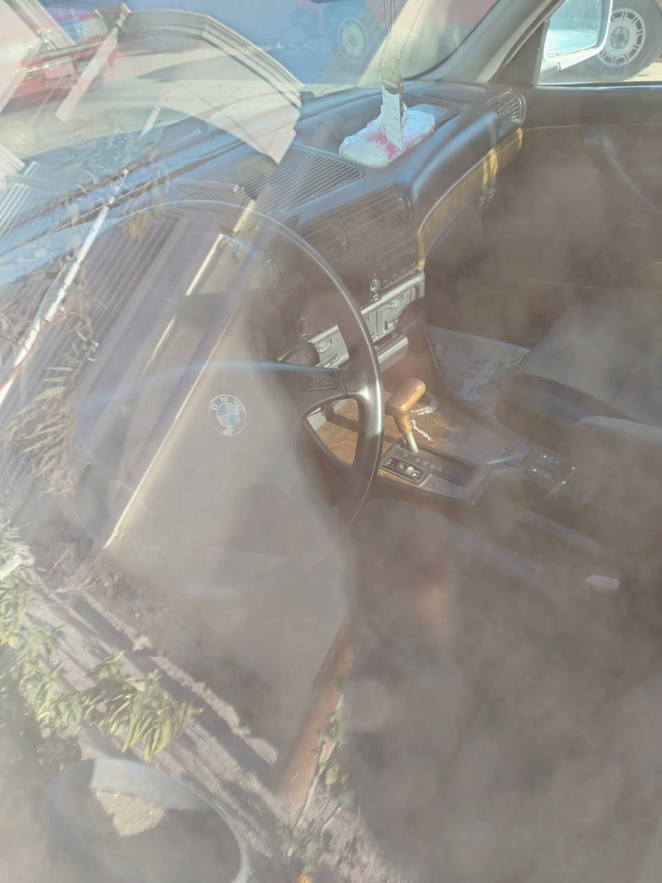 بي ام ٧٣٠ بلاديه سياره محرك كير شرط فلينه تبريد  حداديه كله جديد سياره حلوه كلش تجي وشوف نقص مابيه بس الهورن وماسحات اتعاجز اسويهن سياره واكفه مطالعه كل شهر مره الله شاهد مكانه نجف *********** قبل شهر ونص داورته هزه ماعرف شنو كله جاهزه
