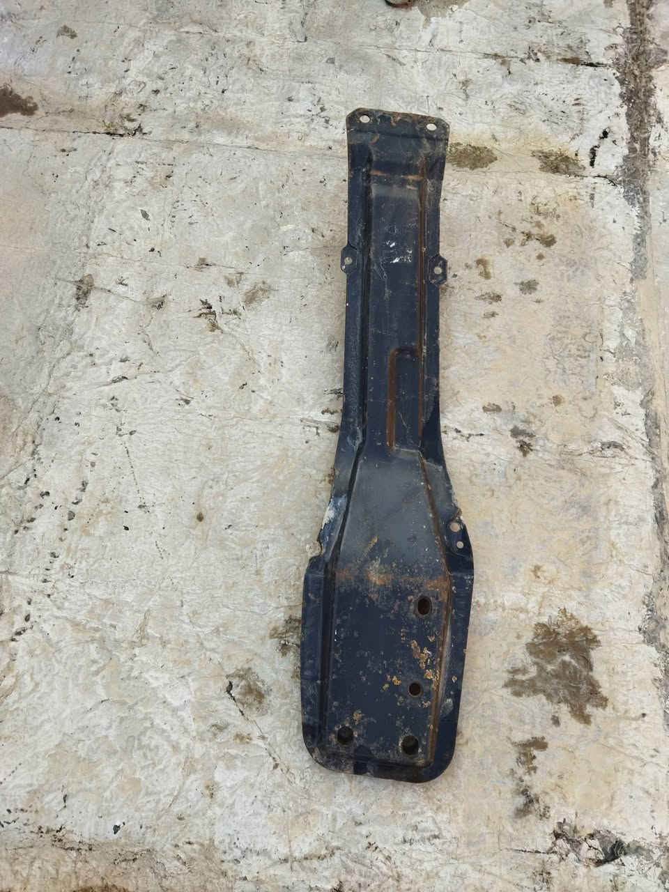 للبيع غراض بي واي دي جي 3 اف 3 مكاني بغداد حي الجهاد *********** واتساب
