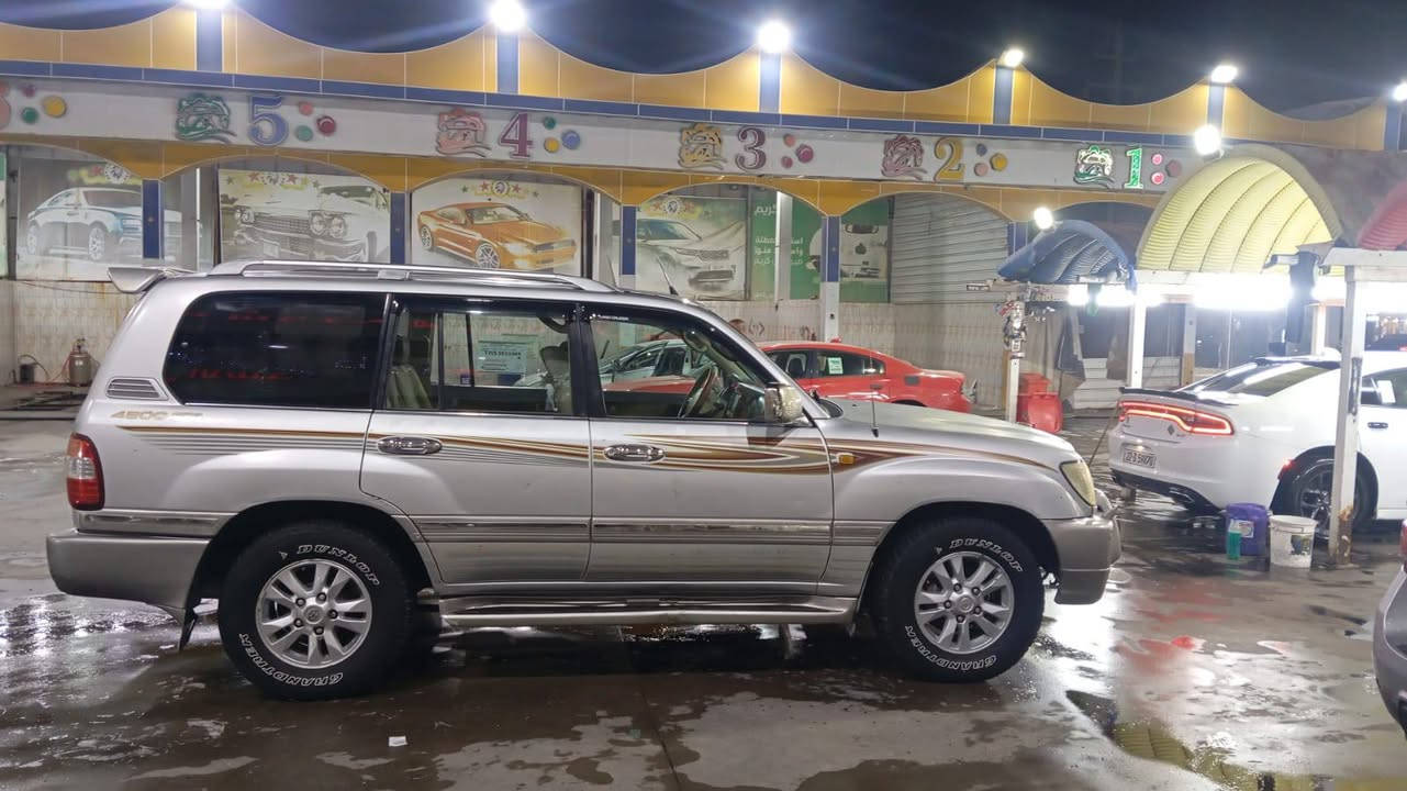 السلام عليكم ورحمه الله وبركاته سيارة جكسارة للبيع موديل 2006
جاهزة من كلشي تخم تاير ويل كب جديد مكينة كفالة وكير تدفئة تبريد سيارة حلوة ونظيفة بيهة كتاب مزاد مال كمرك بأسمي مكاني بصرة قرب ساحة سعد هاتف ***********الشراي يتصل ويدلل السعر 110ورقة
