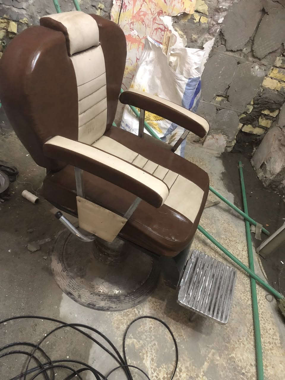 للبيع زوج كراسي


**إذا كنت صاحب هذا الإعلان وتريد حذفه لأي سبب، رجاءا أرسل رسالة إلى الدعم الفني**