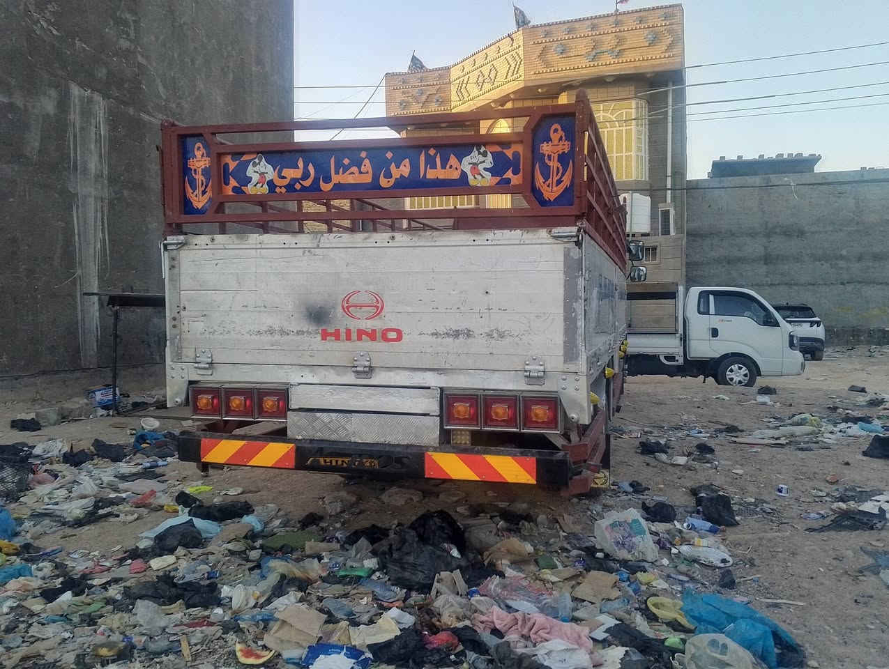 هينوا انكر سته وربع محرك 80عادي خطين كير سوبر  سياره جاهزه رقم قم كربلا مديل منزل باقي على دفع الكمرك تشتري منزل بسمك كله علينه السعر 190 اتصل ***********
