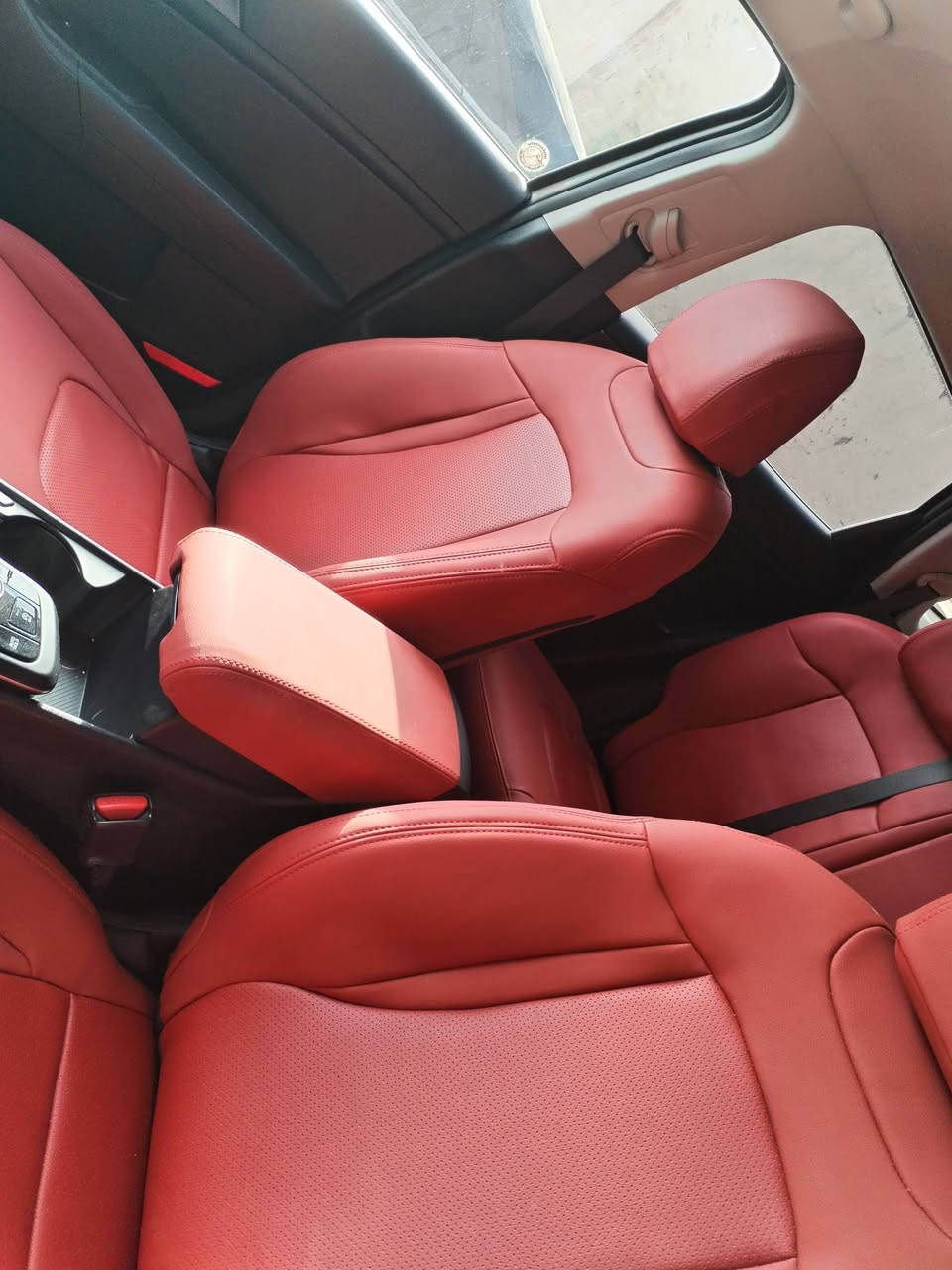 سبورتج 2024 أمريكي
بدون تبديل بدون صبغ كفاله
دخول جديد بأسمي تترقم اي محافظة سياره جديده ماشيه ٣١٠٠٠ عنوان حله ***********
*********** السعر ١٨٨
