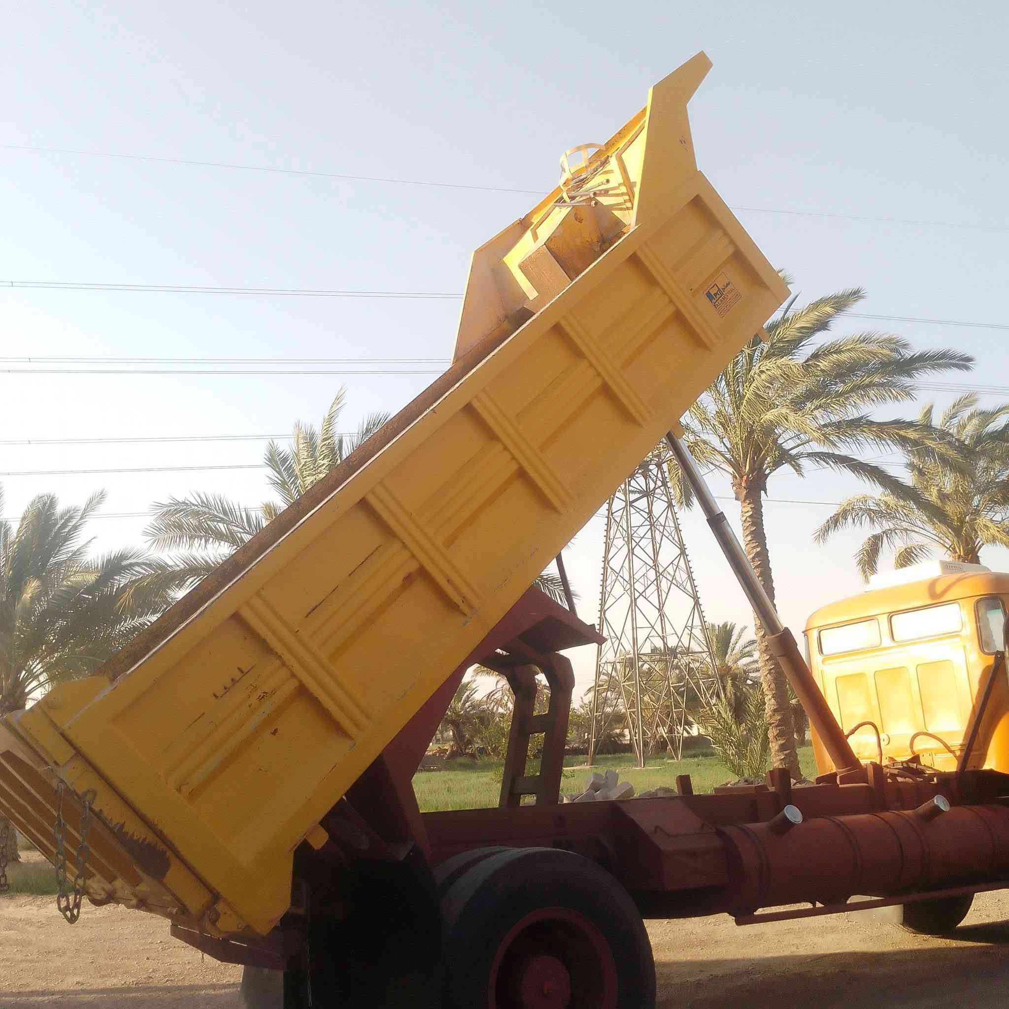 بدي تك طويله البيع بدي جديد جنل كامل حداديه جديد ادفعه وياء والقاعد السبير وياوتانكي ماء وصندوك سباين ودعاميه وياء كامل مكمل جيب وشد فقط السعر 5ونص النتصال مكان طارميه ***********
