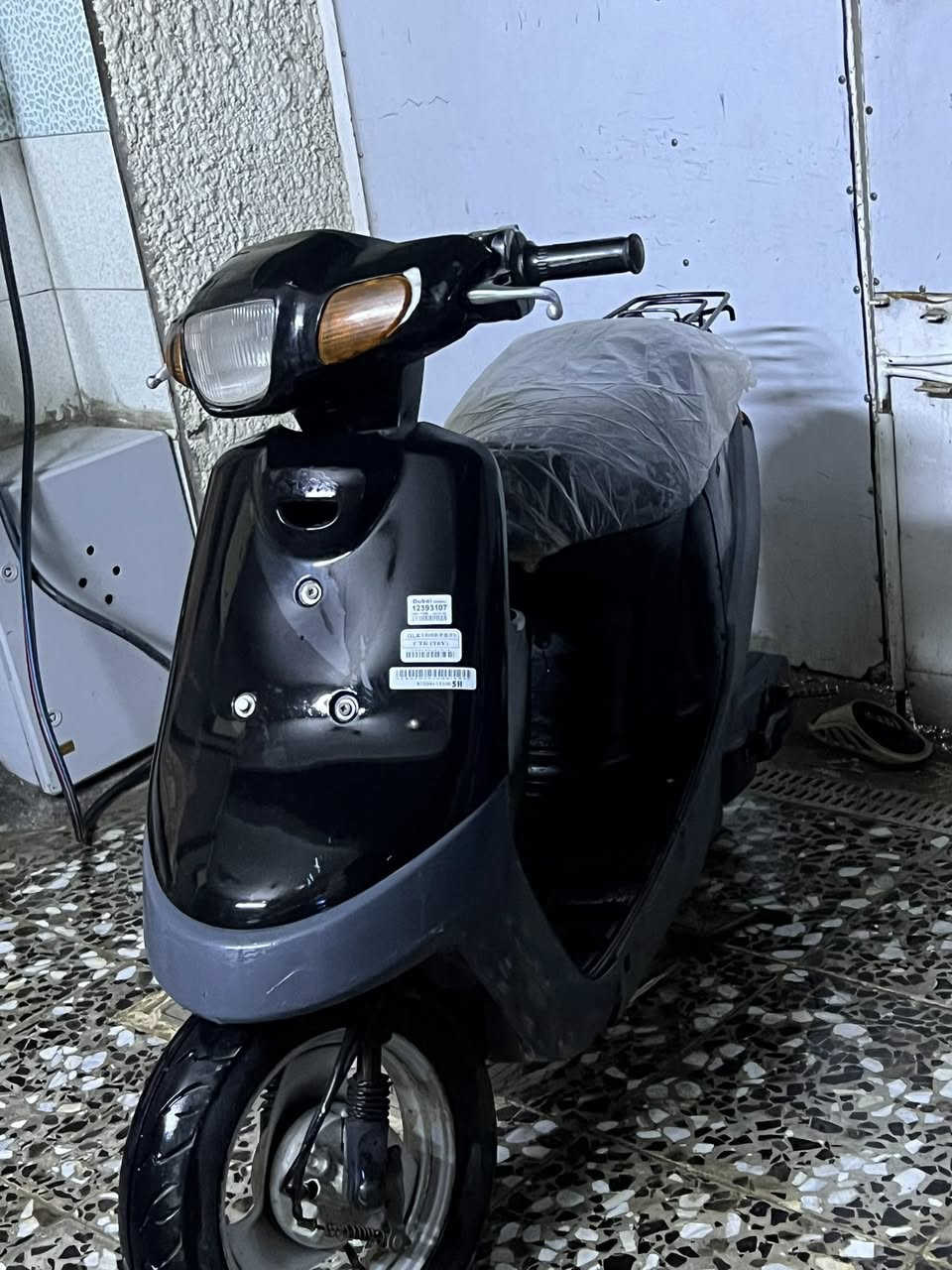 السلام عليكم اعادة نشر بسبب الوعود الكاذبة
دراجة بطه نظيفه فول نظافه كهربائيات شغاله ومكينه بلاديه مامفتوحة تجي بنفسك تفحصهه وتشوفهه سعر 300 وبيهه مجال بسيط مكاني الامين الثانيه رقمي *********** متوفر واتساب فقط الشراي يراسلني
