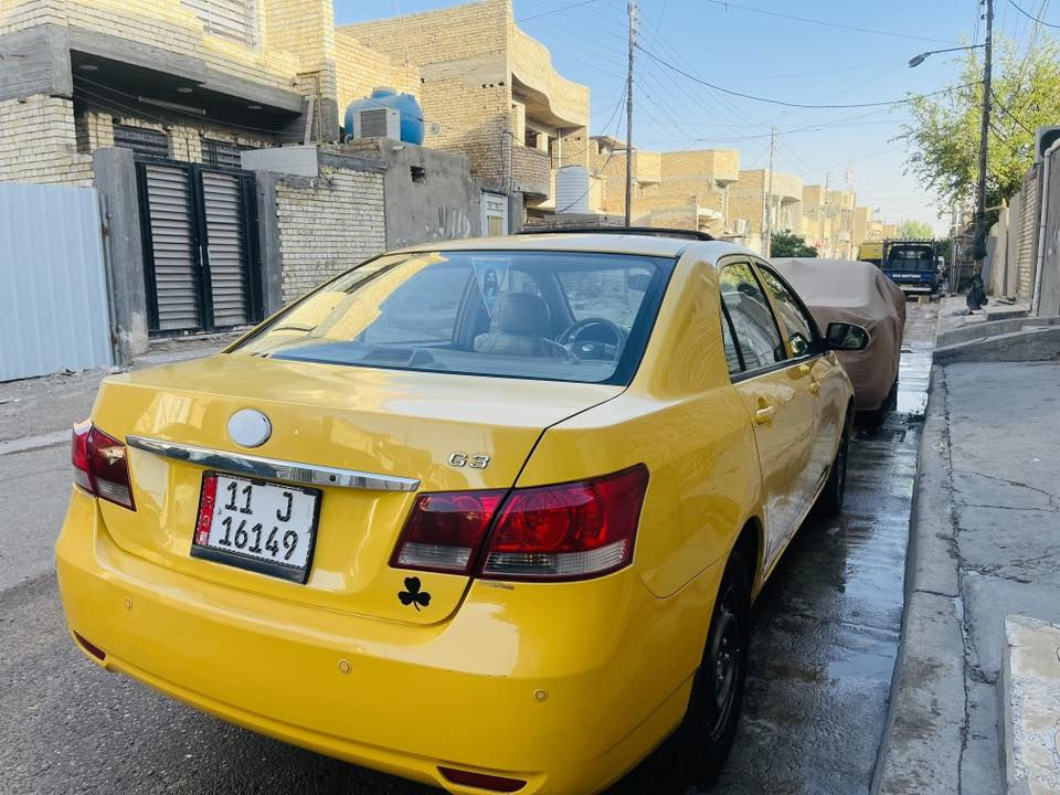 سلام عليكم بي وادي جي 3 مكفواله كفاله عامه 
لا صبغ ولا ضربه مكاني السياره بغداد 
بسمي تحويل ثاني يوم 
***********
