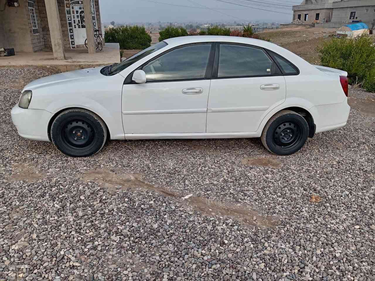 السلام عليكم للبيع اوبترا موديل ٢٠٠٩ رقم سليمانيه بيها تبديل بابين السايق والخلفه وبيها ملاحضات بصيطه سنويه بعد موصاقط شرط التحويل رجائن اذا مو شراي لاتخابر للاستفسار ***********
