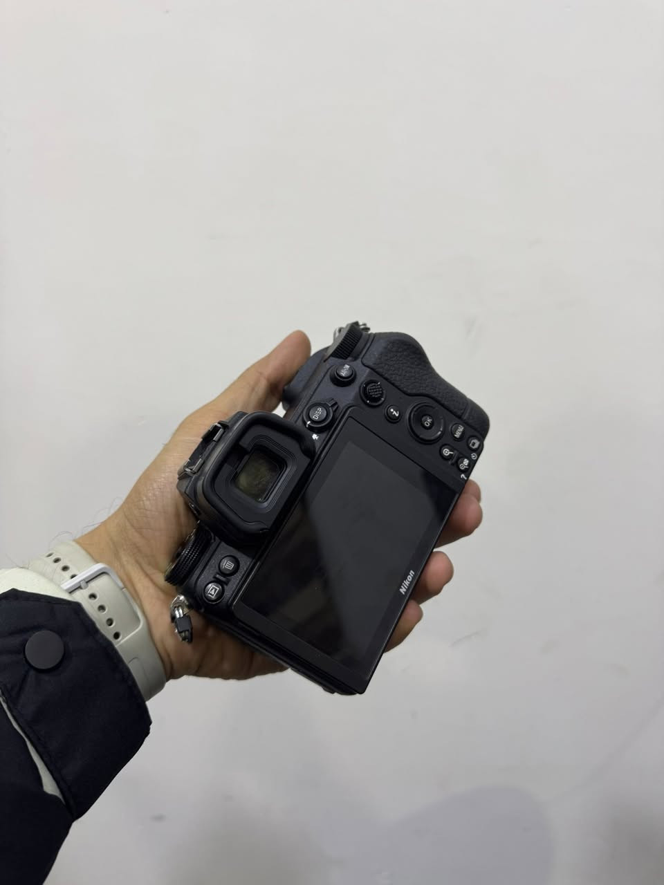نيكون Z6ll للبيع الشتر ٣٣ الف
وعدسة 85 ميكي فتحة 1.4 بدون ادبتر مباشر تنشد 

الاستفسار مراسلة الصفحة أو الاتصال على الرقم 

***********

السعر مليونين ونص ابيع كامل
