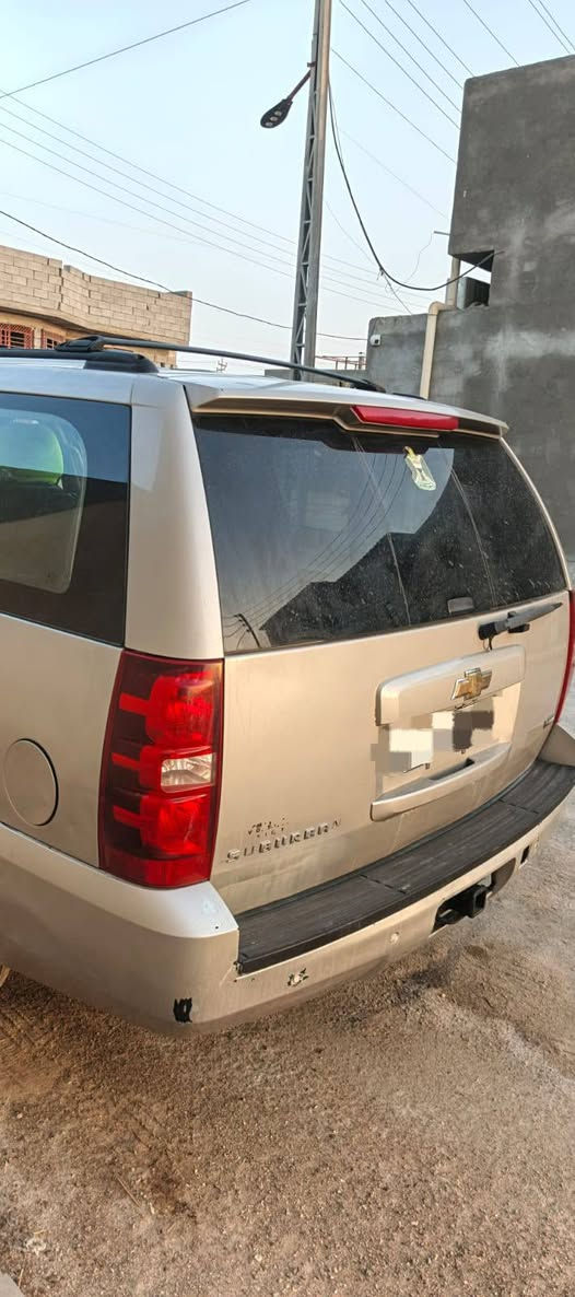 ادوات ادوات العنوان البصره شط العرب 
التواصل ***********
تاهو فول مواصفات LTZ كصه وحده قماره 
سوبربان محرك 8V
كير ومكينه خير من الله 
حداديه 80 بالميه 
كشنات كهرباء 
تبريد فول للاخير 
فتحه وتخم تاير جديد 
سياره مرتبه
