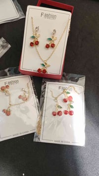 طقم اكسسوارات • اكسسوارات شخصية