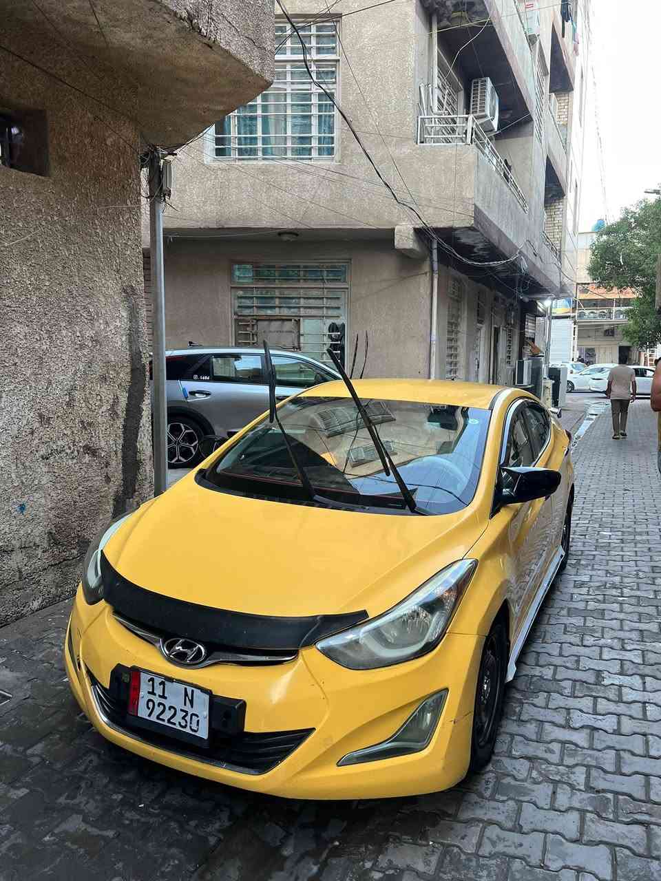سلام عليكم الانترا 2015 للبيع
وارد امريكي حادثها تبديل دعاميه سياره جاهزه تخم تاير تحكمات ستيرن تبريد ثلج و تدفئة مكينه جديده مبدله و احلى من صور بعد 
السعر 112 العنوان الاعظميه شارع 20 
رقم الهاتف ***********
