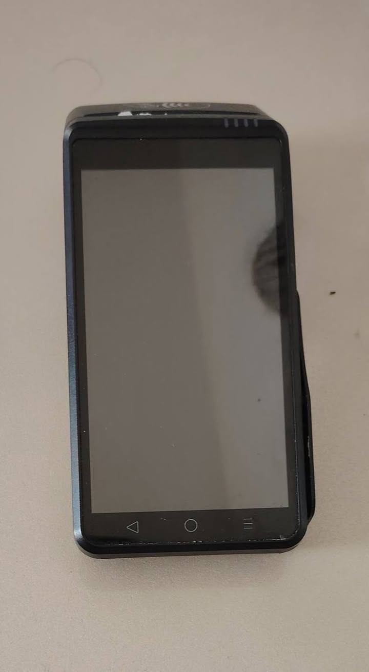 جهاز رصيد للبيع جديد  صارله شهرين من اخذته مع كامل ملحقاته اريده ب 140


**إذا كنت صاحب هذا الإعلان وتريد حذفه لأي سبب، رجاءا أرسل رسالة إلى الدعم الفني**