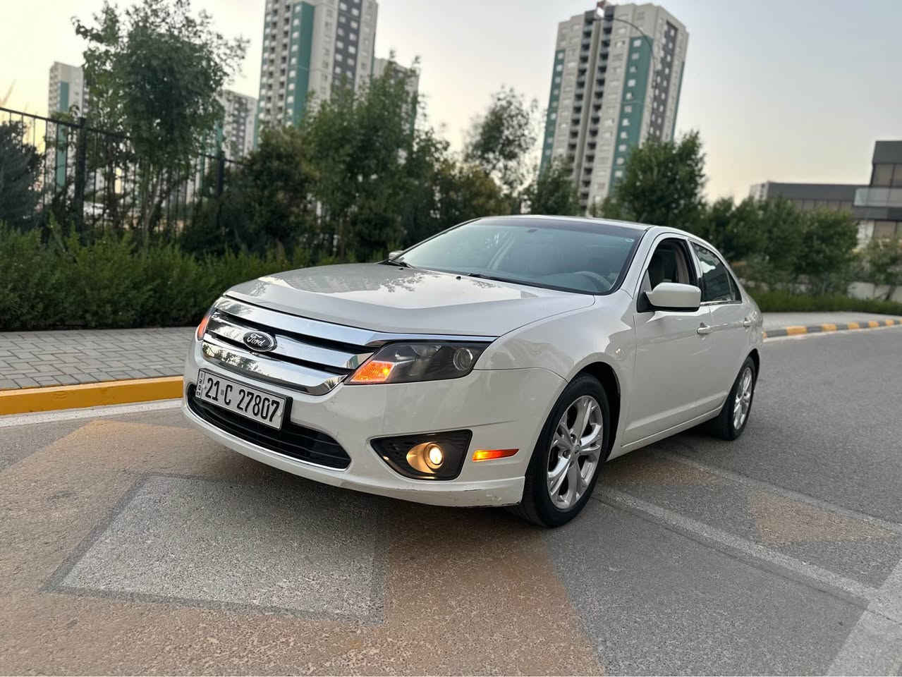 فورد فيوژن ٢٠١٢
بي بوياخ  
سه ياره كه يه ك ده سه
ته نها دو په له ي زور بجوك pdr ي هه يه 
٤ تايه ي تازه روني تازه كوراوه هيج مه سروفيكي نيه 
ناو زه رده و زور خاوين ماوه ته وه ١٥٠٠٠٠ روشتوه 
گيرو مه كينه به شه رت 
سه نه وي تا ٢٠٢٩ تازه يه 
سه يارهي مالي خومه و هي مه عرهز نيه 
نرخي ١٠٢ معامه له السليمانية, العراق


**إذا كنت صاحب هذا الإعلان وتريد حذفه لأي سبب، رجاءا أرسل رسالة إلى الدعم الفني**