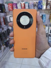 هونرX9B اخو جديد ذاكره256رام12 كارتون وشاحنه سعره255نهايته07885408488