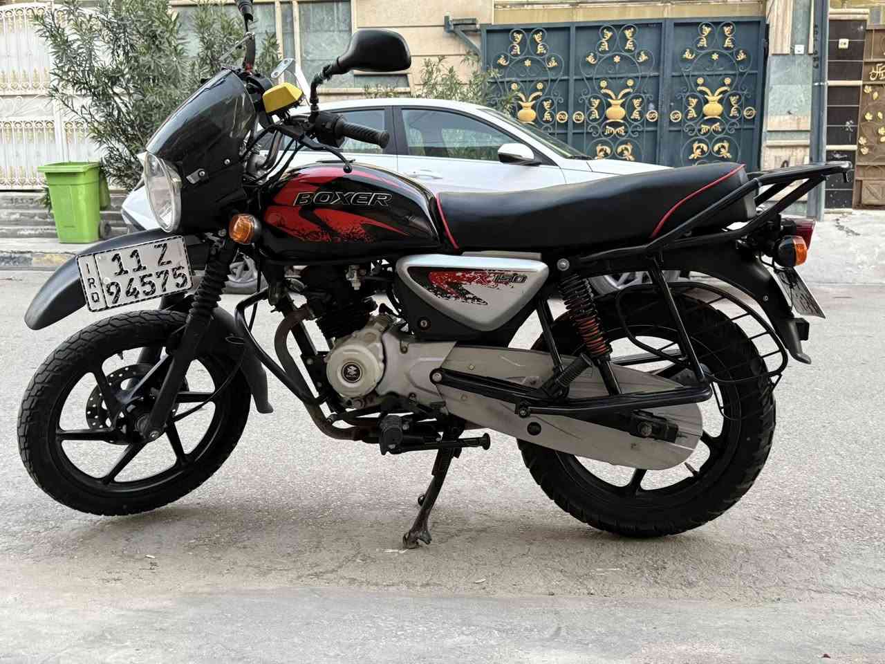 السلام عليكم بوكسر موديل 23 نزول 24 شهر 6مرقم لوحات وسنويه باسمي تحويل ثاني يوم دراجه اي نقص مابيه مكاني الحريه الدولعي
***********
